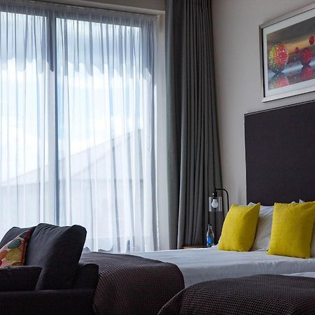 The James Suites Derry Extérieur photo