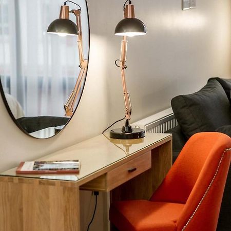 The James Suites Derry Extérieur photo