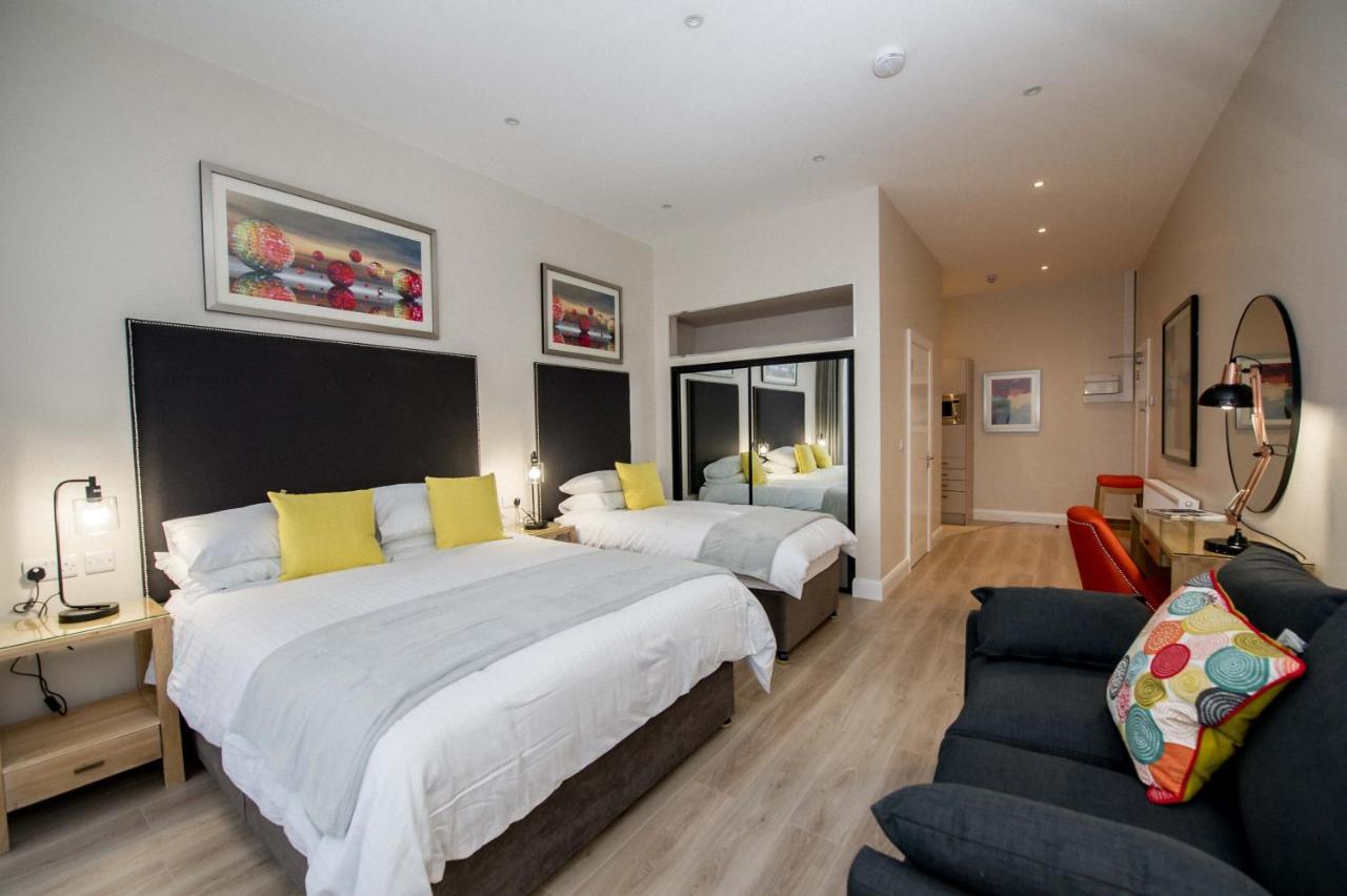 The James Suites Derry Extérieur photo