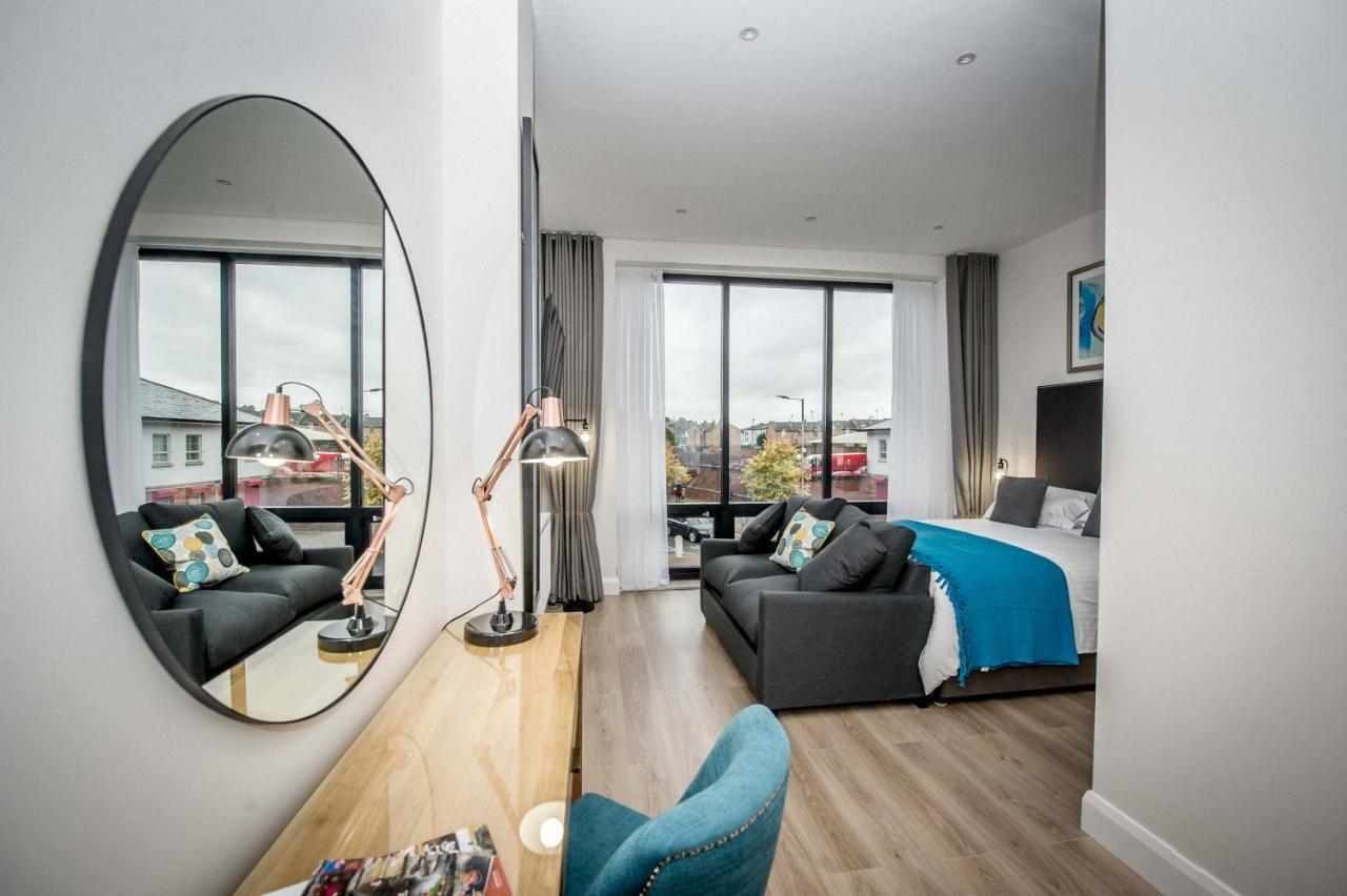 The James Suites Derry Extérieur photo