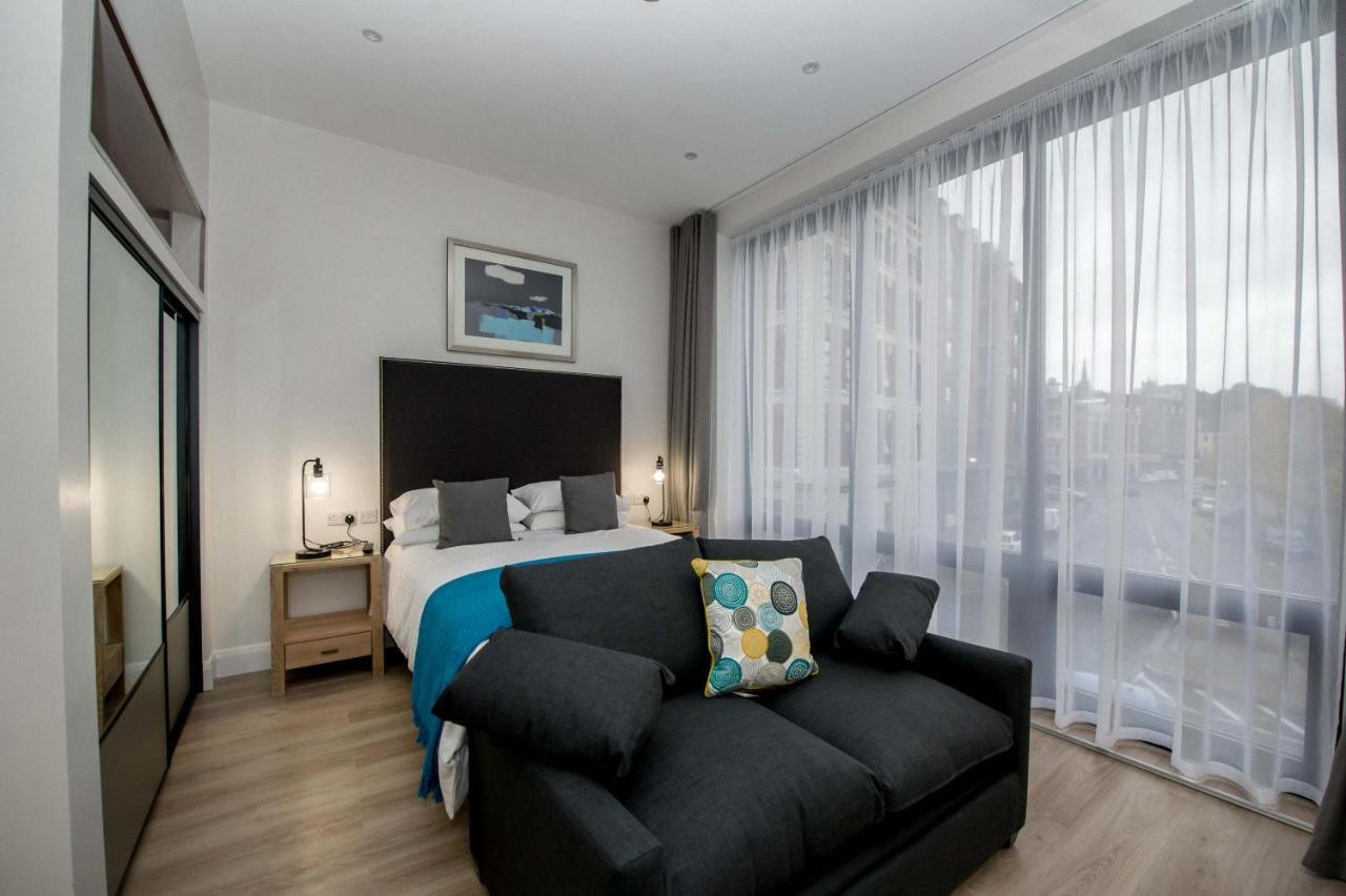 The James Suites Derry Extérieur photo