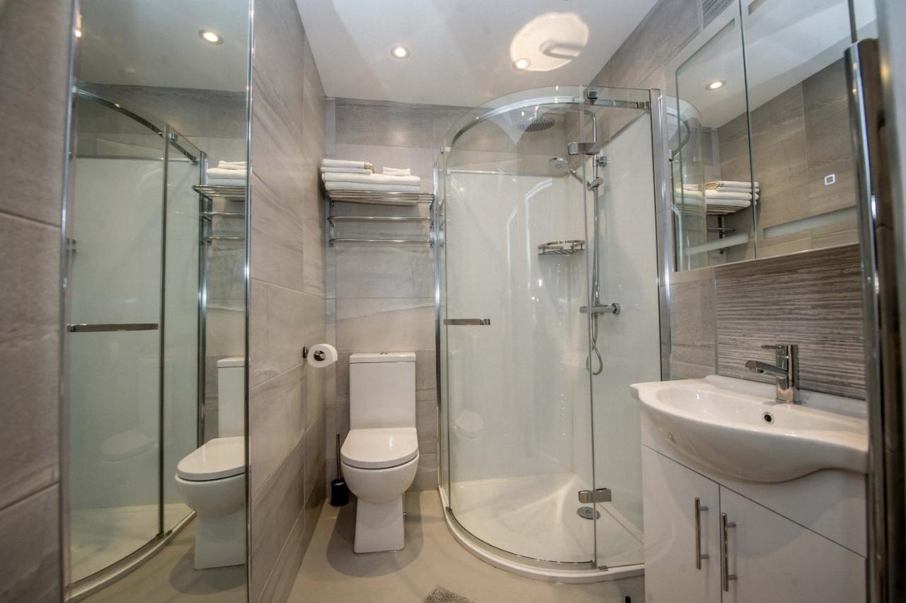 The James Suites Derry Extérieur photo